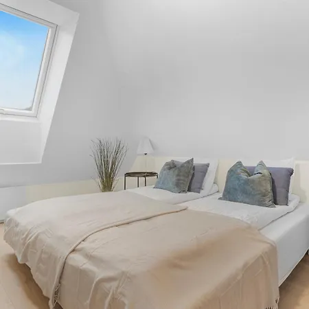 公寓 Big House With Ocean View Close To City Center! 卑爾根
