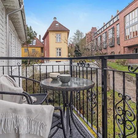 Big House With Ocean View Close To City Center! * Bergen