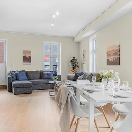 Big House With Ocean View Close To City Center! Lejlighed Bergen