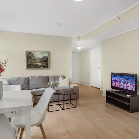 Big House With Ocean View Close To City Center! Apartment